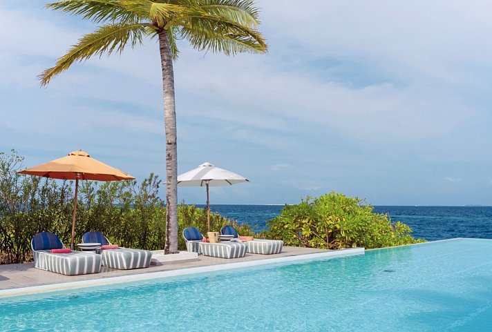 OBLU SELECT Lobigili