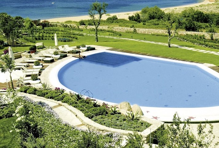 L'Ea Bianca Luxury Resort