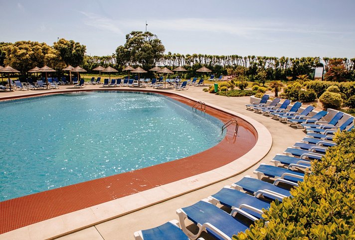 Axis Vermar Conference & Beach