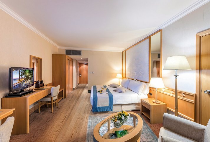 Constantinou Bros Asimina Suites - Wohnbeispiel Juniorsuite (Zimmercodierung JB1)