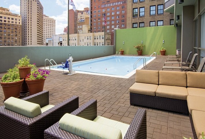 Holiday Inn Express Philadelphia-Midtown