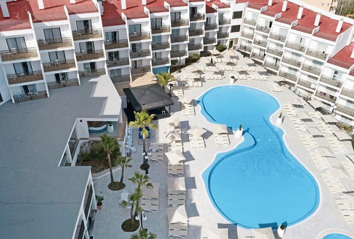 Palmanova Suites by TRH