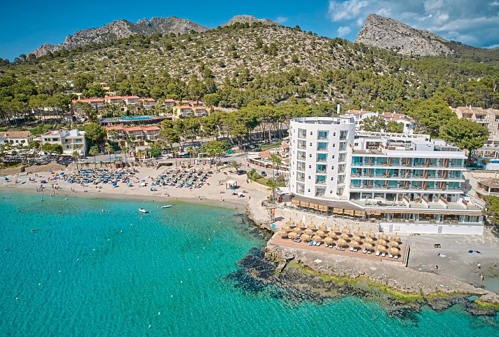 Universal Hotel Aquamarin