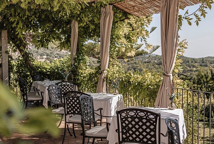 Finca Hotel Can Beneit