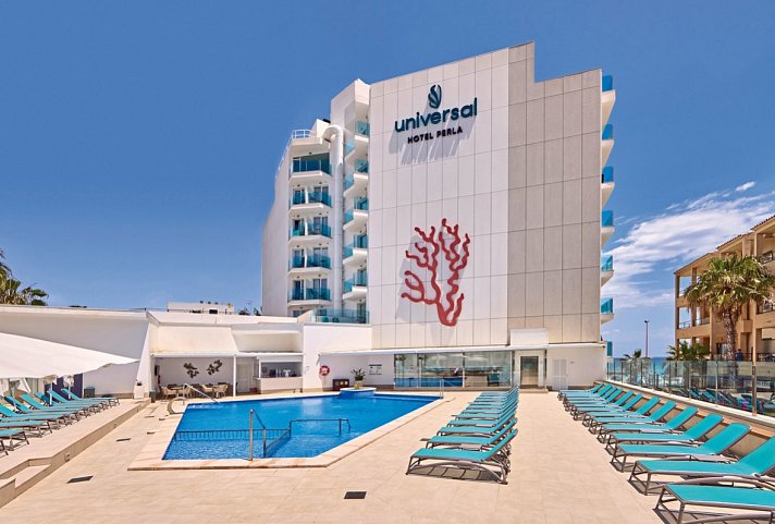 Universal Hotel Perla