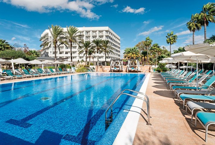 Cala Millor Garden