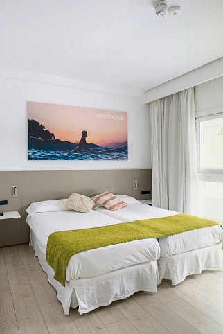 Onmood Cala Ratjada by PortBlue