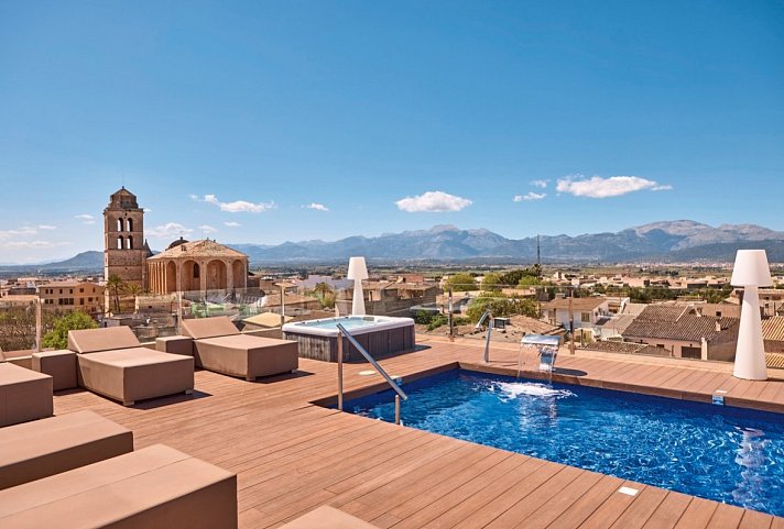 Can Ribera by Zafiro