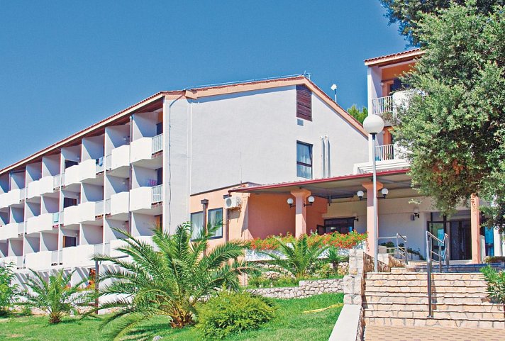 San Marino Resort Plaza Hotel