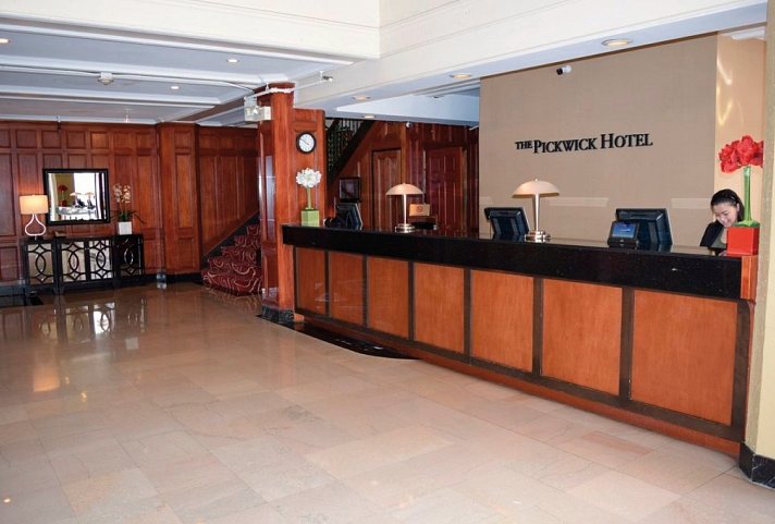 Pickwick Hotel
