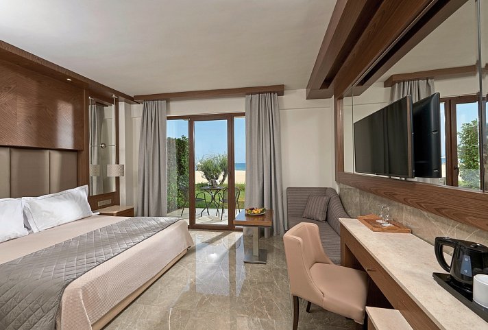 Mediterranean Village Hotel & Spa