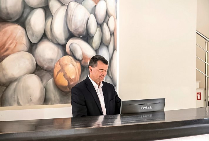 Olympian Bay Grand Resort