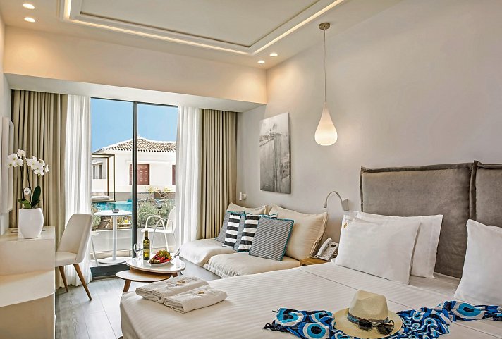 Samian Mare Hotel Suites & Spa
