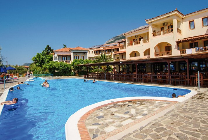 Kampos Village