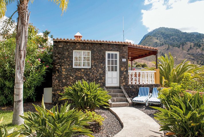 Villa & Casitas Caldera