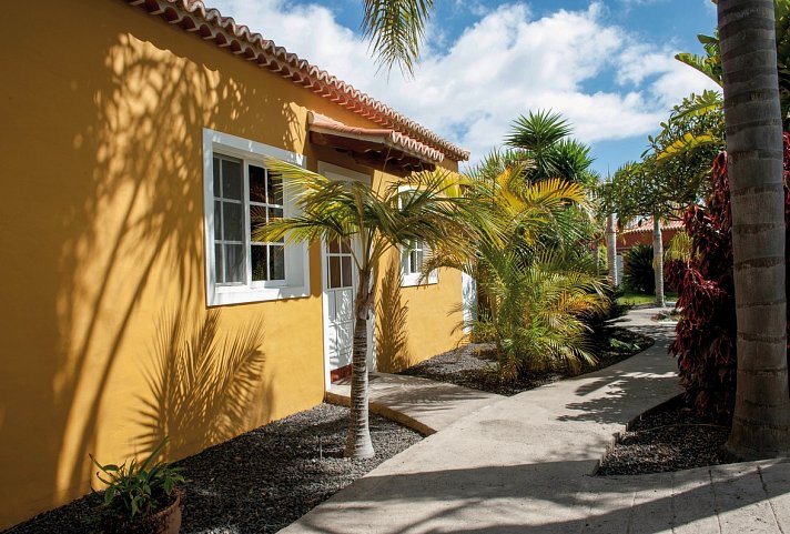 Villa & Casitas Caldera