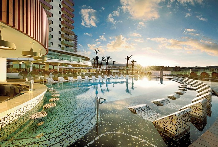 Hard Rock Hotel Tenerife