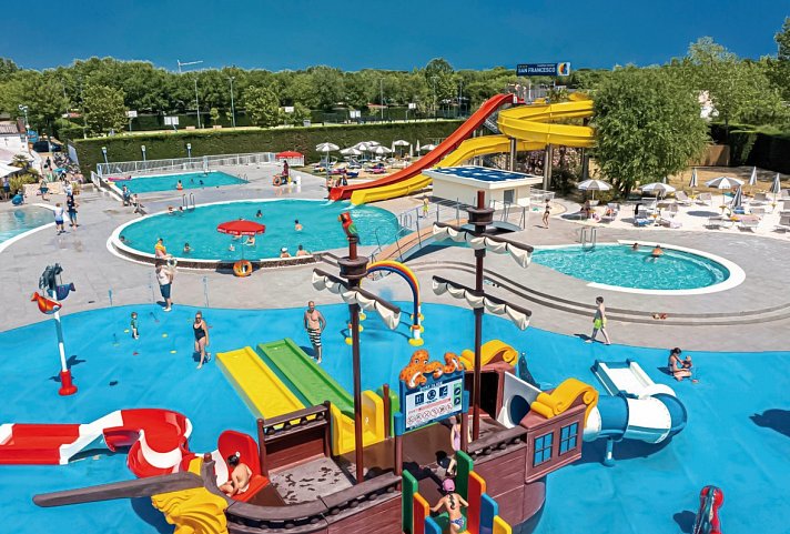 Villaggio San Francesco (by Happy Camp)