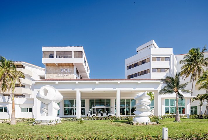 Sol Caribe Beach