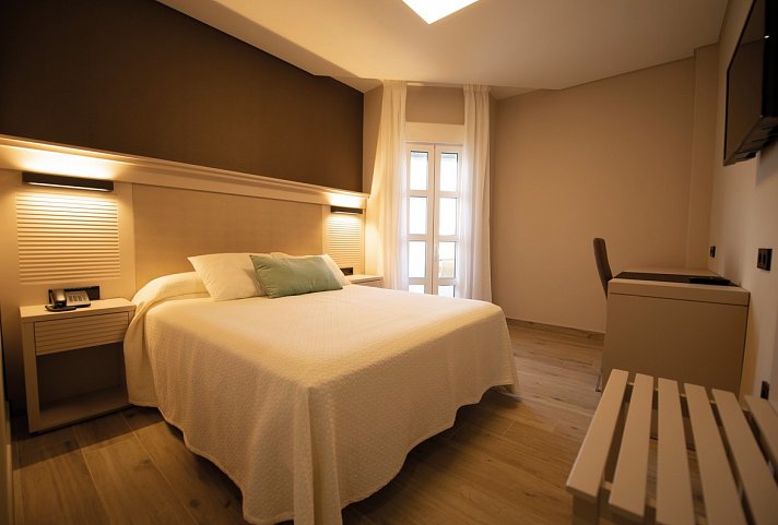 Hotel Diufain