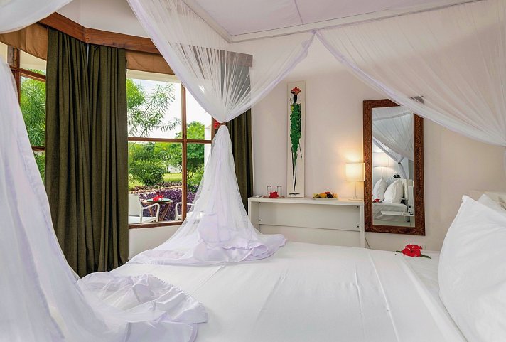 Sandies Baobab Beach Zanzibar