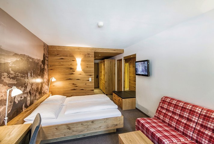 Sporthotel Silvretta Montafon - Wohnbeispiel Doppelzimmer Komfort (Zimmercodierung DF1)