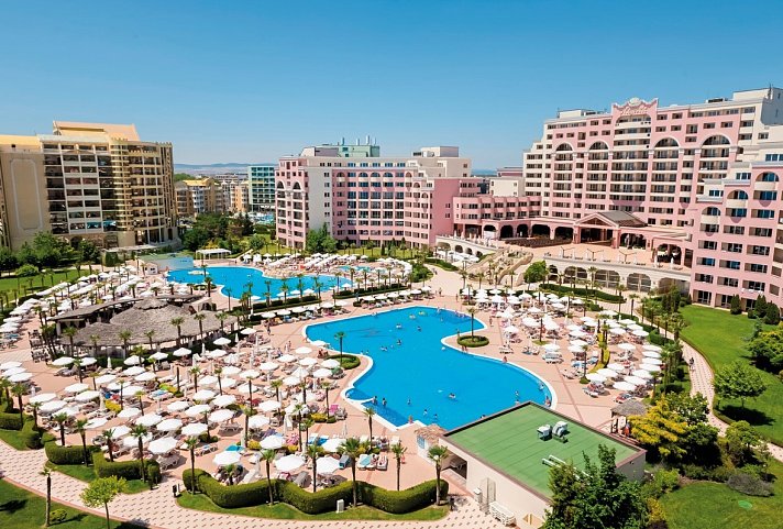 DIT Majestic Beach Resort