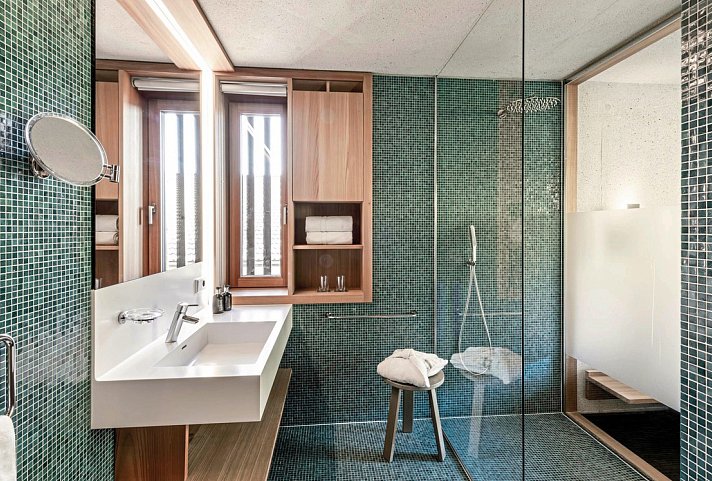 La Paula Apartments & Suites