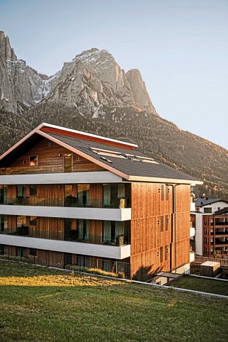 La Paula Apartments & Suites