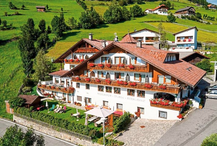 Naturhotel Miraval - Wohnbeispiel Doppelzimmer Bergfauna (Zimmercodierung DB1)