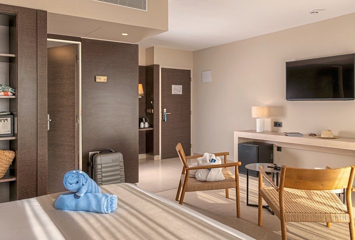 AQUA Hotel The Breeze - Wohnbeispiel Juniorsuite (Zimmercodierungen JB1 & JB2)