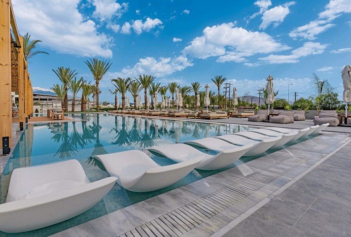 Georgioupolis Suites