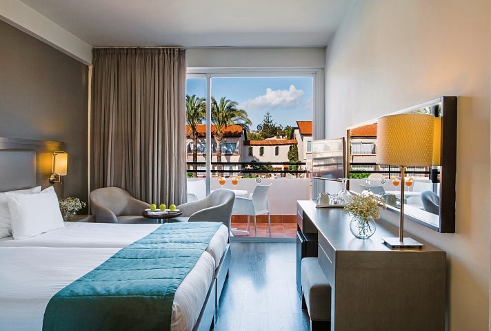 Napa Plaza - Wohnbeispiel Doppelzimmer Superior Poolblick (Zimmercodierung DSP)