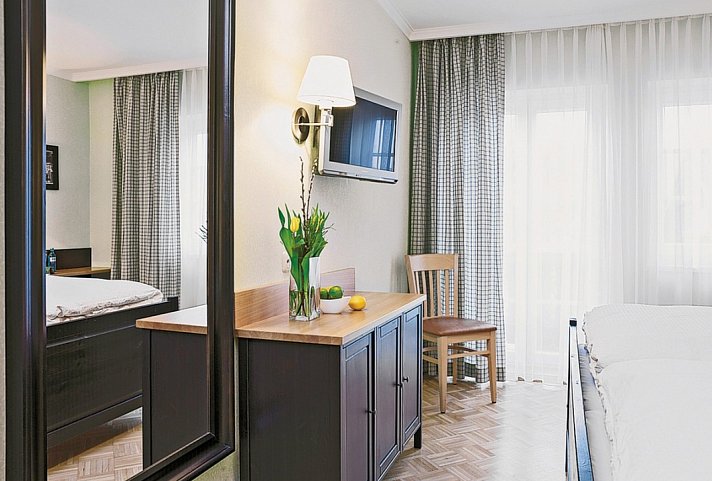Gasthaus Krone - Wohnbeispiel Doppelzimmer Balkon (Zimmercodierung DB1)
