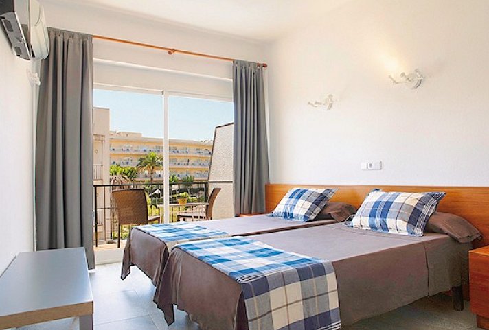 Villa Cati - Wohnbeispiel Doppelzimmer (Zimmercodierungen DB1 & DC1)