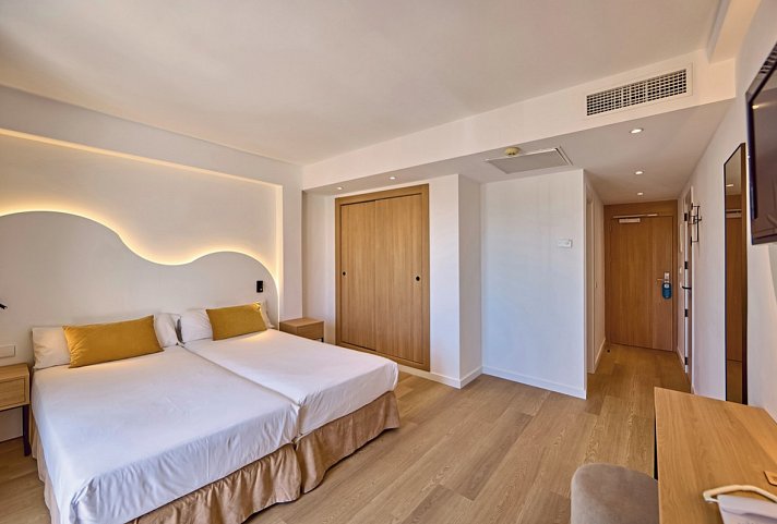 Universal Hotel Bikini - Wohnbeispiel Doppelzimmer (Zimmercodierung DB1)