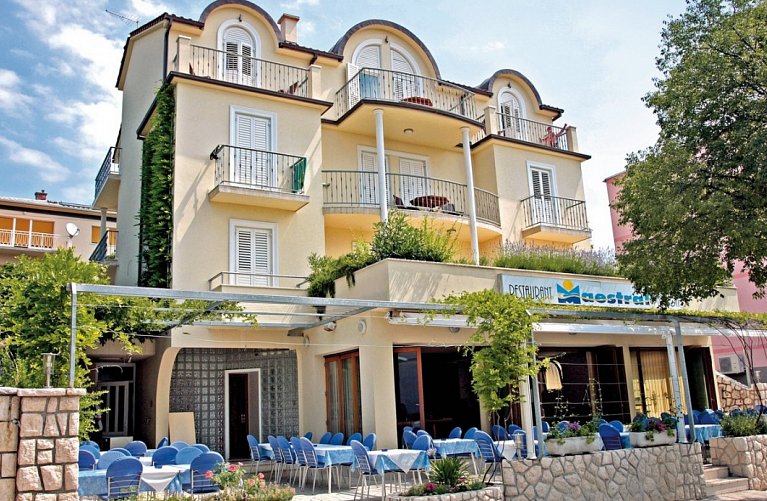 Pension Maestral