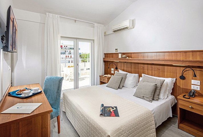 Pigalle - Wohnbeispiel Doppelzimmer Standard Relax (Zimmercodierung DG1)