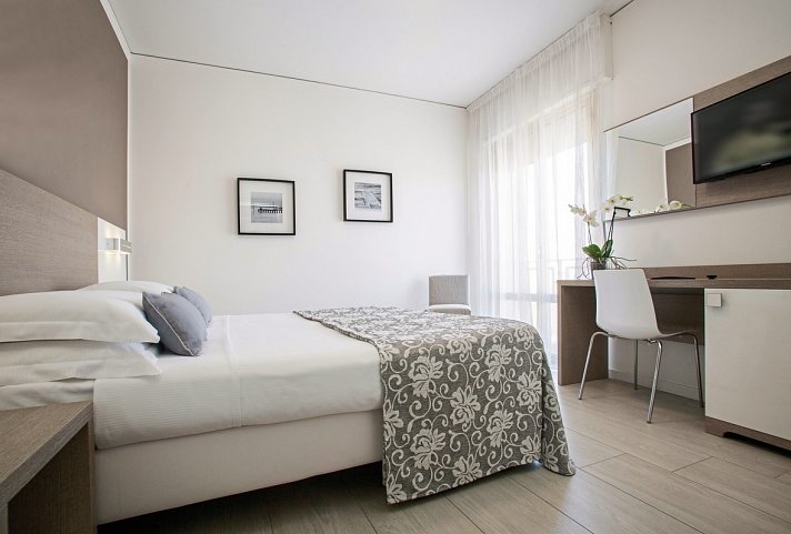 Imperial Palace - Wohnbeispiel Doppelzimmer (Zimmercodierung DB1)