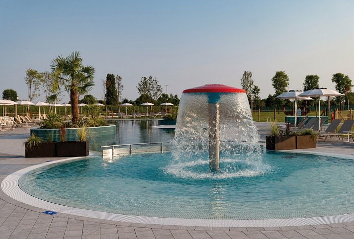 Marina Azzurra Resort