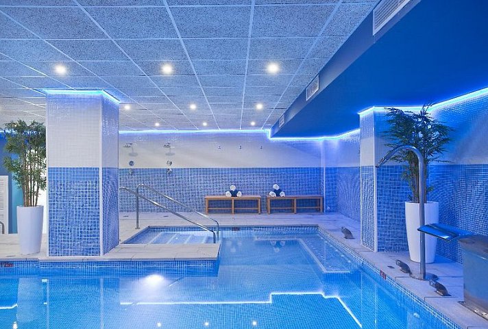 Sunset Beach Club Hotel Apartments