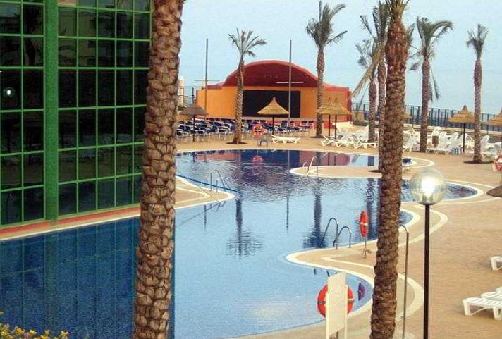 Holiday World Riwo Hotel
