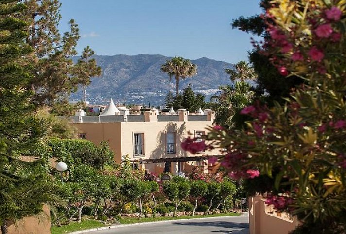 Ramada Hotel & Suites by Wyndham Costa del Sol