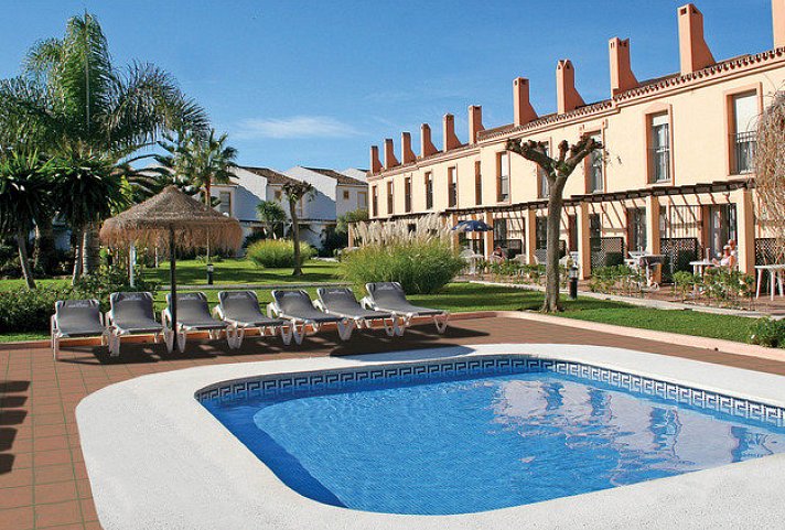 Ramada Hotel & Suites by Wyndham Costa del Sol