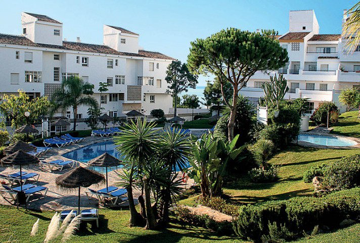 Ramada Hotel & Suites by Wyndham Costa del Sol