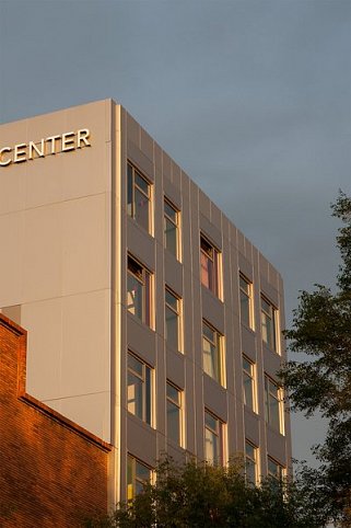 NH Barcelona Diagonal Center