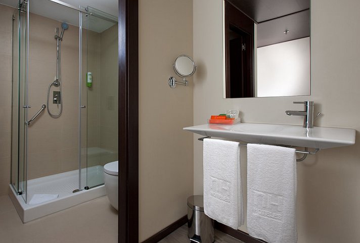 NH Barcelona Diagonal Center