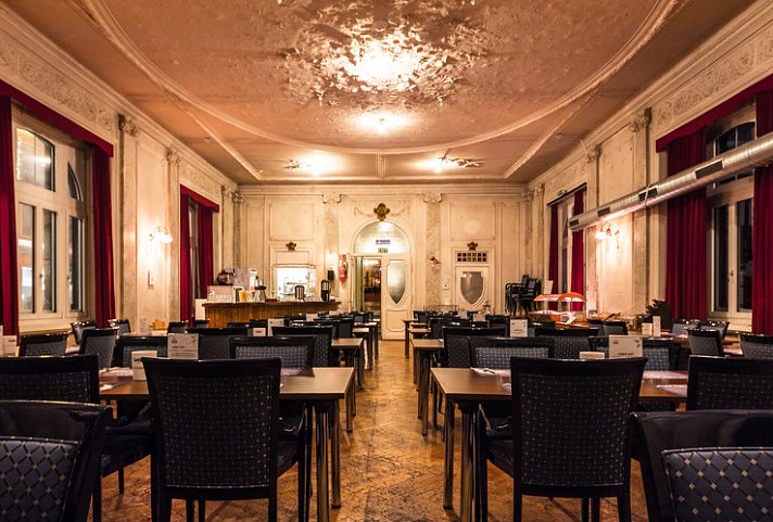 Hotel Montana