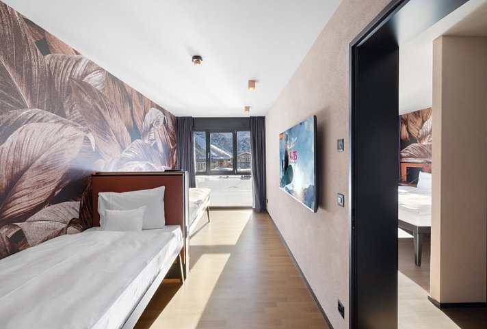 Hotel AVES Homebase Arosa