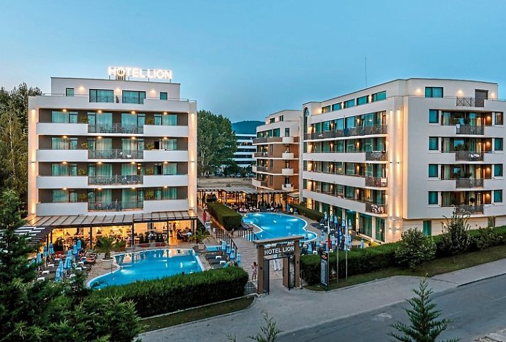 Lion Sunny Beach Hotel